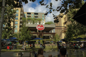 Farmers Market at The Pearl